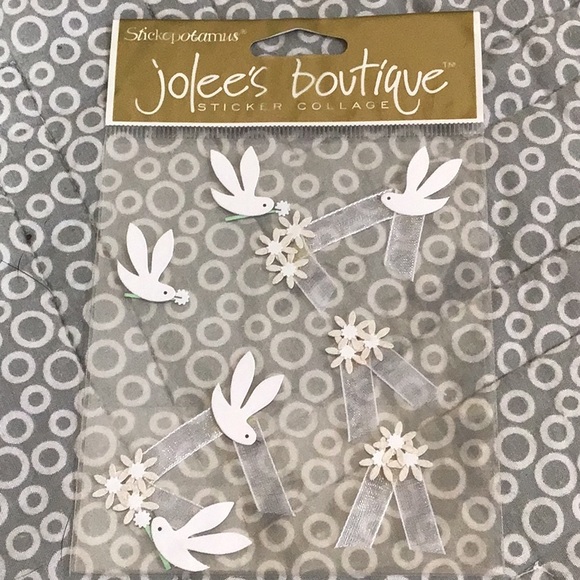 🏷 New Scrapbook Doves & Lace Bundle - Picture 2 of 6